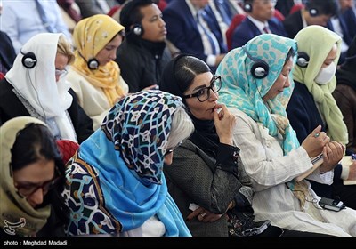 نشست وزیر امورخارجه با سفرای خارجی مقیم تهران