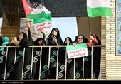 تجمع مردم کرمان در حمایت از عملیات سپاه علیه رژیم صهیونیستی در گلزار شهدای کرمان
