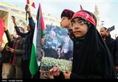 تجمع مردم کرمان در حمایت از عملیات سپاه علیه رژیم صهیونیستی در گلزار شهدای کرمان