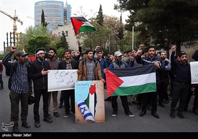 تجمع اعتراضی مقابل سفارت اردن