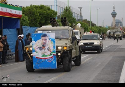 مراسم رژه روز ارتش در اصفهان و مشهد