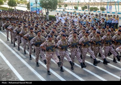 مراسم رژه روز ارتش در بندرعباس