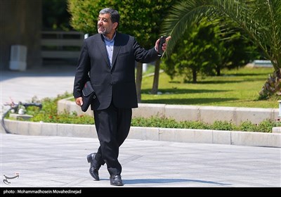 عزت‌الله ضرغامی، وزیر میراث فرهنگی و گردشگری