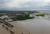 تصاویر هوایی از حجم سیلاب در شهرستان زرآباد+ فیلم