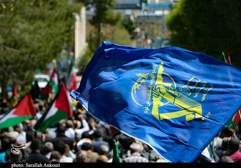 راهپیمایی مردم کرمان در حمایت از سپاه+ فیلم و عکس