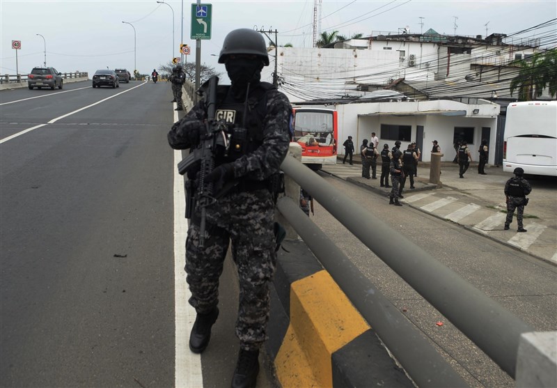 Ecuadorian Mayor Shot Dead in Armed Attack