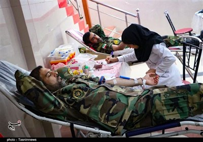 اهدای خون در 7 پایگاه قرارگاه جنوب‌شرق ارتش کرمان+تصویر