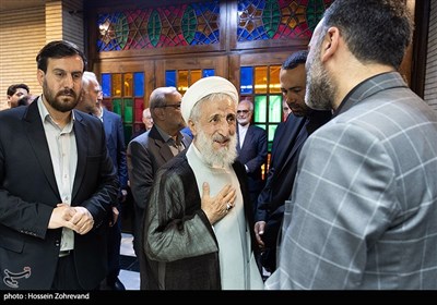 حضور حجت‌الاسلام کاظم صدیقی امام جمعه موقت تهران در مراسم ترحیم پرویز داوودی