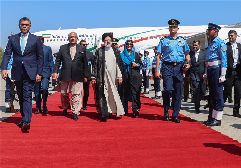 Iranian President Makes Landmark Visit to Pakistan