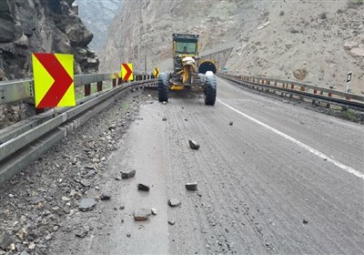 راهداري،هراز،ريزش،سنگ،محور،آمل،تردد،جاده،حمل،اداره