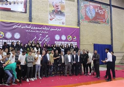 جشن قهرمانی کاراته همدان در مسابقات قهرمانی کشور