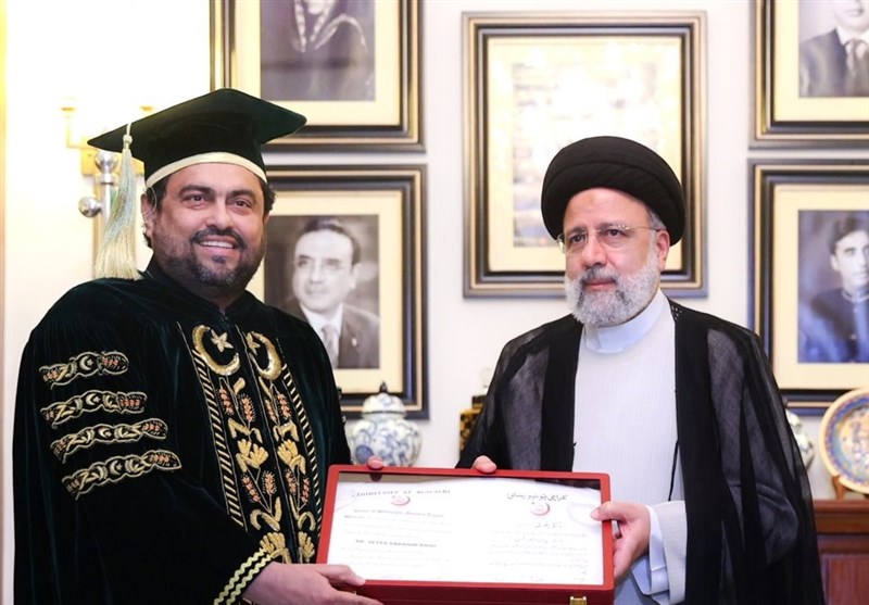 عطای مدرک دکترای افتخاری دانشگاه کراچی به رئیسی