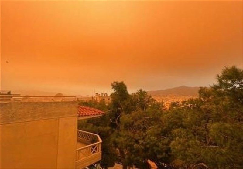 Greece Choked by Sahara Sandstorm