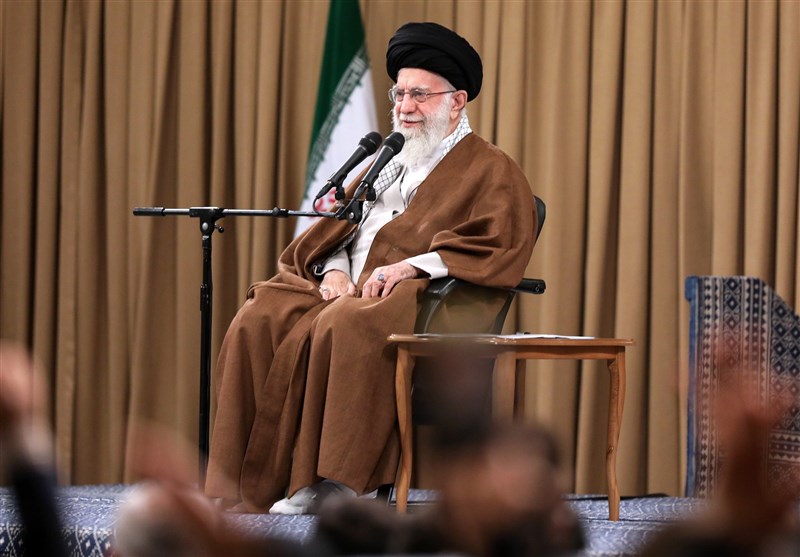 الإمام الخامنئی: حرکة المدافعین عن العتبات أنقذت إیران والمنطقة