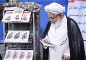 برخی به دنبال فراموش شدن امام خمینی(ره) هستند