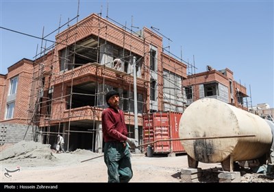 بازدید خبرنگاران از پروژه‌های نهضت ملی مسکن شهر پرند