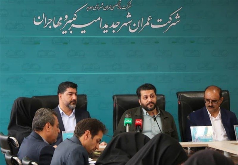 انعقاد قرارداد ساخت 3 هزار مسکن در شهر امیرکبیر