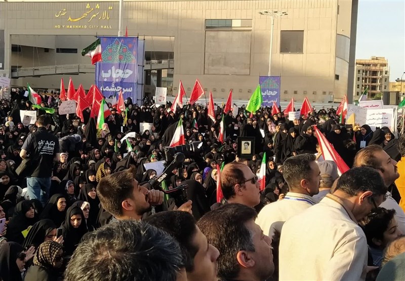 اجتماع مردمی حمایت از &quot;طرح نور&quot; فراجا در مشهد