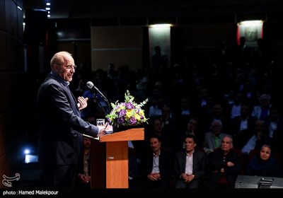 نشست هم‌اندیشی اساتید دانشگاه‌های تهران با حضور رئیس مجلس شورای اسلامی