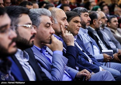 نشست هم‌اندیشی اساتید دانشگاه‌های تهران با حضور رئیس مجلس شورای اسلامی