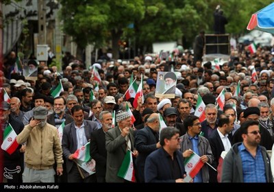 راهپیمایی نمازگزاران همدانی در محکومیت جنایات رژیم صهیونیستی