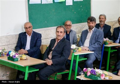 آیین تقدیر از 30 معلم بازنشسته زنجان توسط خبرگزاری تسنیم