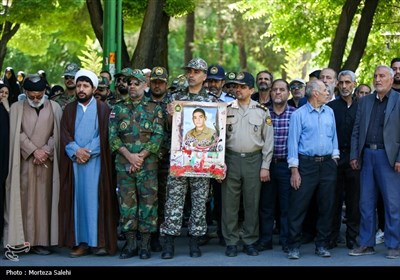 مراسم تشییع پیکر مطهر 4 شهیدتازه تفحص شده - اصفهان