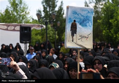 تشییع پیکر مطهر شهید گمنام در اشکذر - یزد