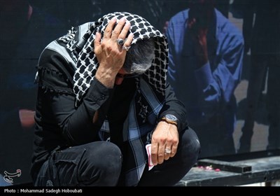 تشییع پیکر مطهر شهید گمنام در اشکذر - یزد