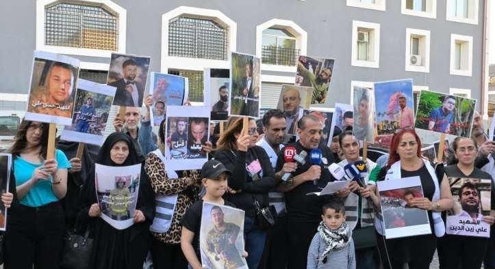 تجمع اعتراض‌آمیز خانواده‌های قربانیان انفجار بیروت