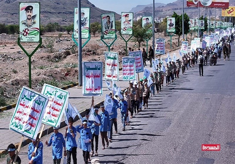 صنعاء تشهد أکبر مسیر شبابی وطلابی دعما لفلسطین