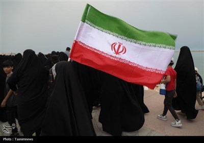 راهپیمایی بزرگ خانوادگی بوشهری‌ها در حمایت از فرهنگ عفاف و حجاب و طرح نور