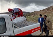 توزیع اقلام امدادی میان عشایر آسیب‌دیده از بارش باران در چهارمحال و بختیاری