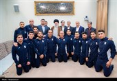 İranlı Futsalcılar Şampiyonluk Sonrası İslam İnkılabı Lideri İle Görüştü