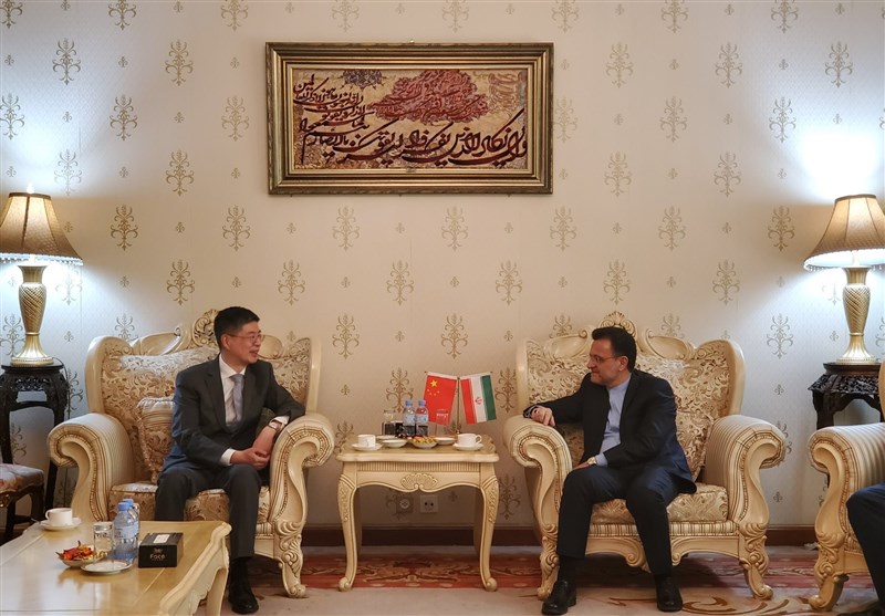 دیدار سفیر جدید چین در ایران با همتای خود در پکن