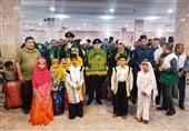 ورود خادمان رضوی با پرچم متبرک آستان قدس به خوزستان + فیلم