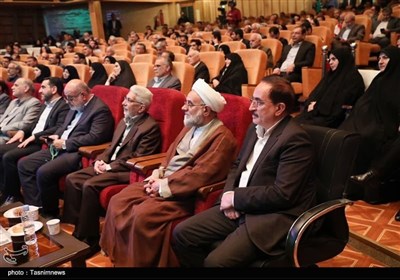 نشست شورای اداری متفاوت استان یزد