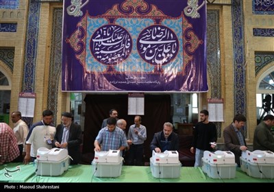 Iranians Attend Run-Off Parliamentary Election