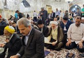 حضور رئیس قوه قضائیه در نماز جمعه مشهد و گفت‌وگوی با زائران