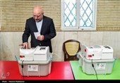 حضور محمدباقر قالیباف درمرحله دوم انتخابات مجلس شورای اسلامی