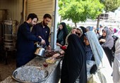 خدمات‌رسانی موکب‌های مردمی فارس به عزاداران خادم الشهداء