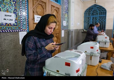 ساعات پایانی مرحله دوم انتخابات مجلس شورای اسلامی در مسجد النبی ستارخان