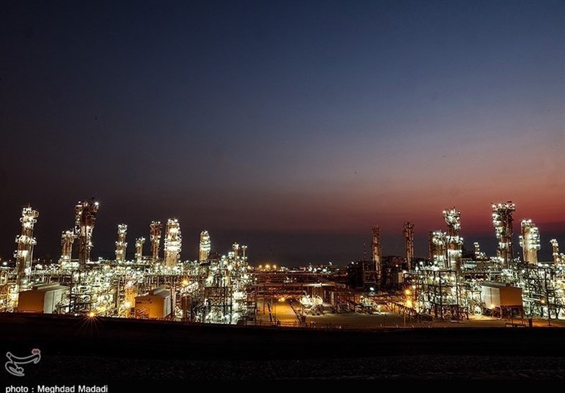 Iran Produces over 74 mln Tons of Petrochemicals in One Year