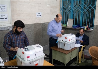 ساعات پایانی مرحله دوم انتخابات مجلس شورای اسلامی