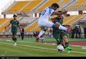 دیدار تیم های فوتبال شمس آذر قزوین و ملوان انزلی