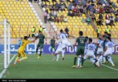 دیدار تیم های فوتبال شمس آذر قزوین و ملوان انزلی