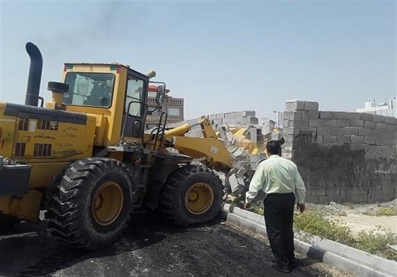‌رفع 12 هزار متر مربع تصرف اراضی ملی در بوشهر