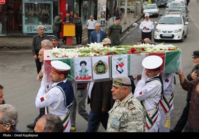 تشییع و خاکسپاری پیکر شهید تازه تفحص شده در رودسر