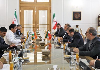 İran Dışişleri Bakanı&apos;ndan Hindistan ile Uzun Vadeli İşbirliği Vurgusu