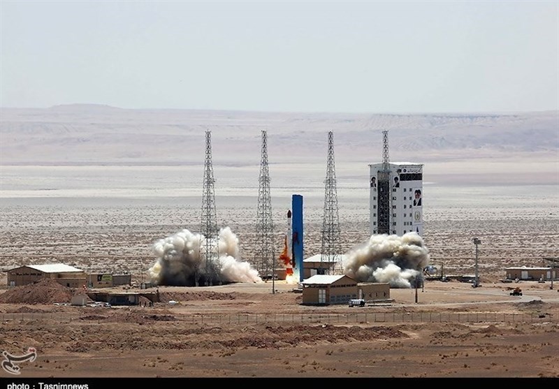 IRGC Unveils Plan for Homegrown Satellite Constellation